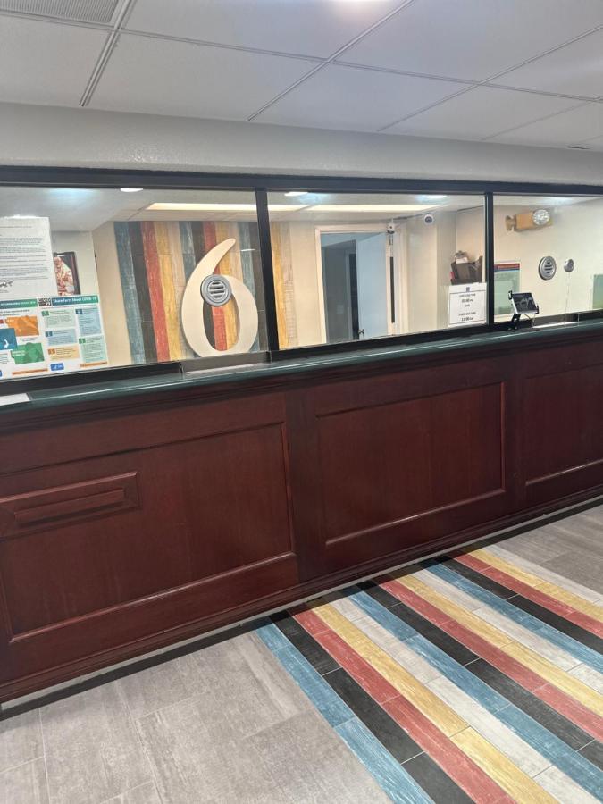 Motel 6-Memphis, Tn - East Εξωτερικό φωτογραφία